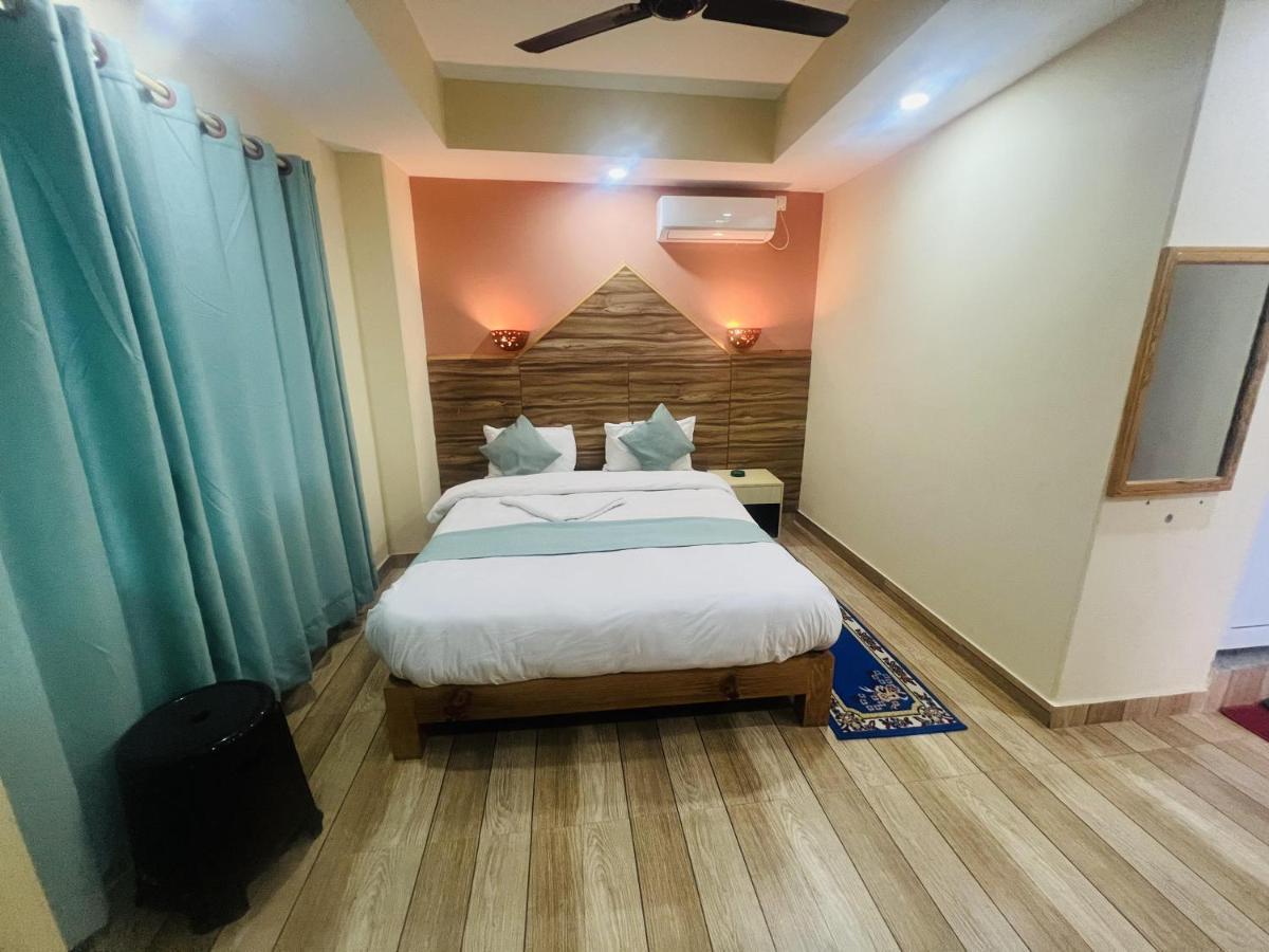 Hotel Olympus Pokhara Eksteriør bilde