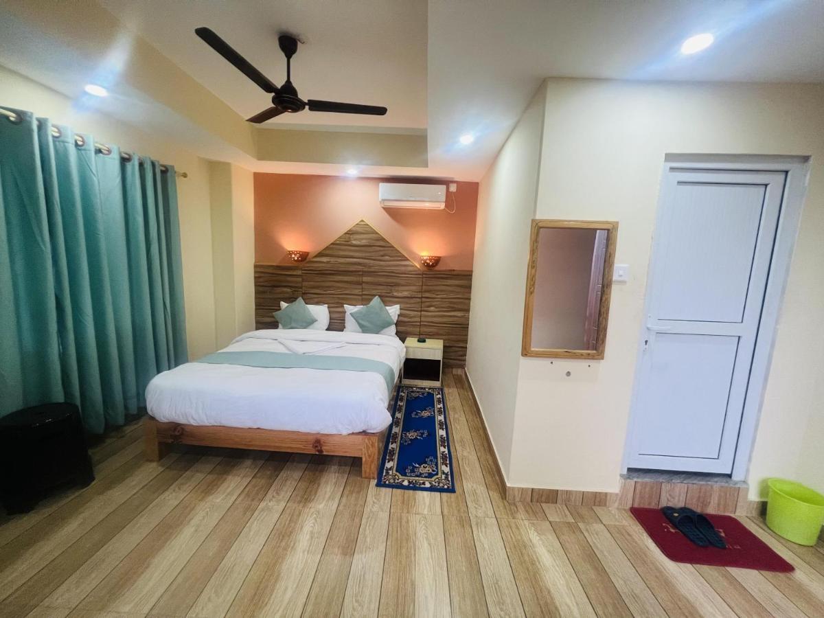 Hotel Olympus Pokhara Eksteriør bilde