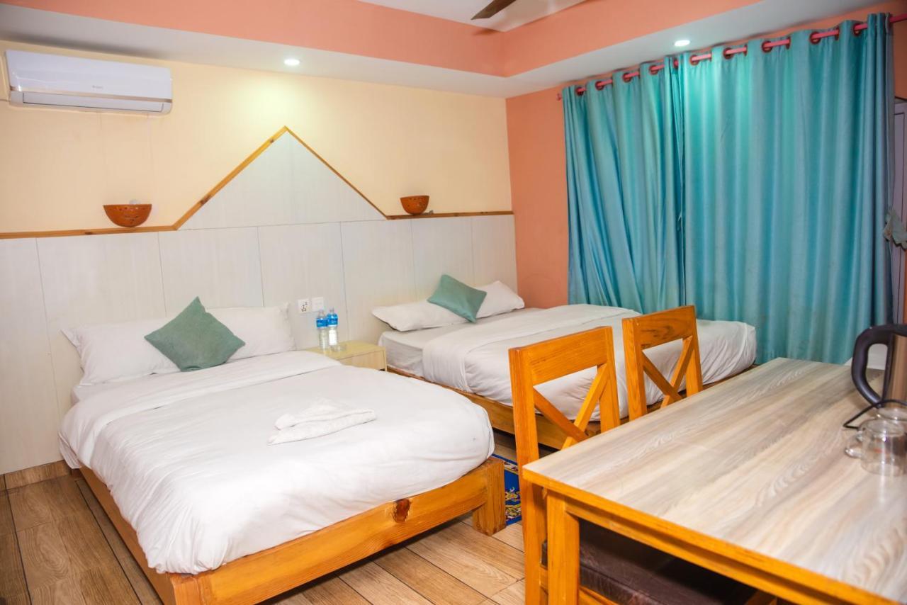Hotel Olympus Pokhara Eksteriør bilde