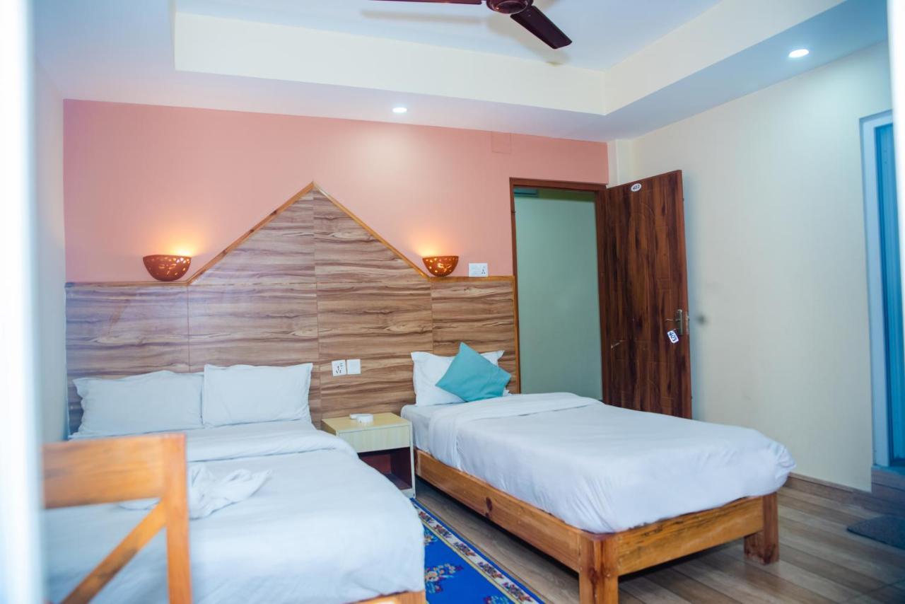 Hotel Olympus Pokhara Eksteriør bilde