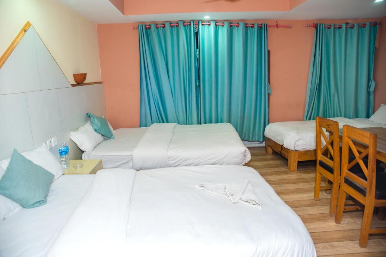 Hotel Olympus Pokhara Eksteriør bilde