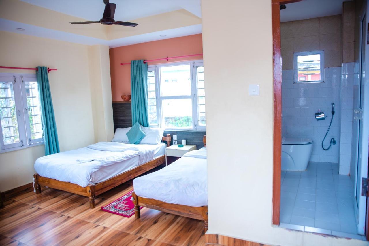 Hotel Olympus Pokhara Eksteriør bilde