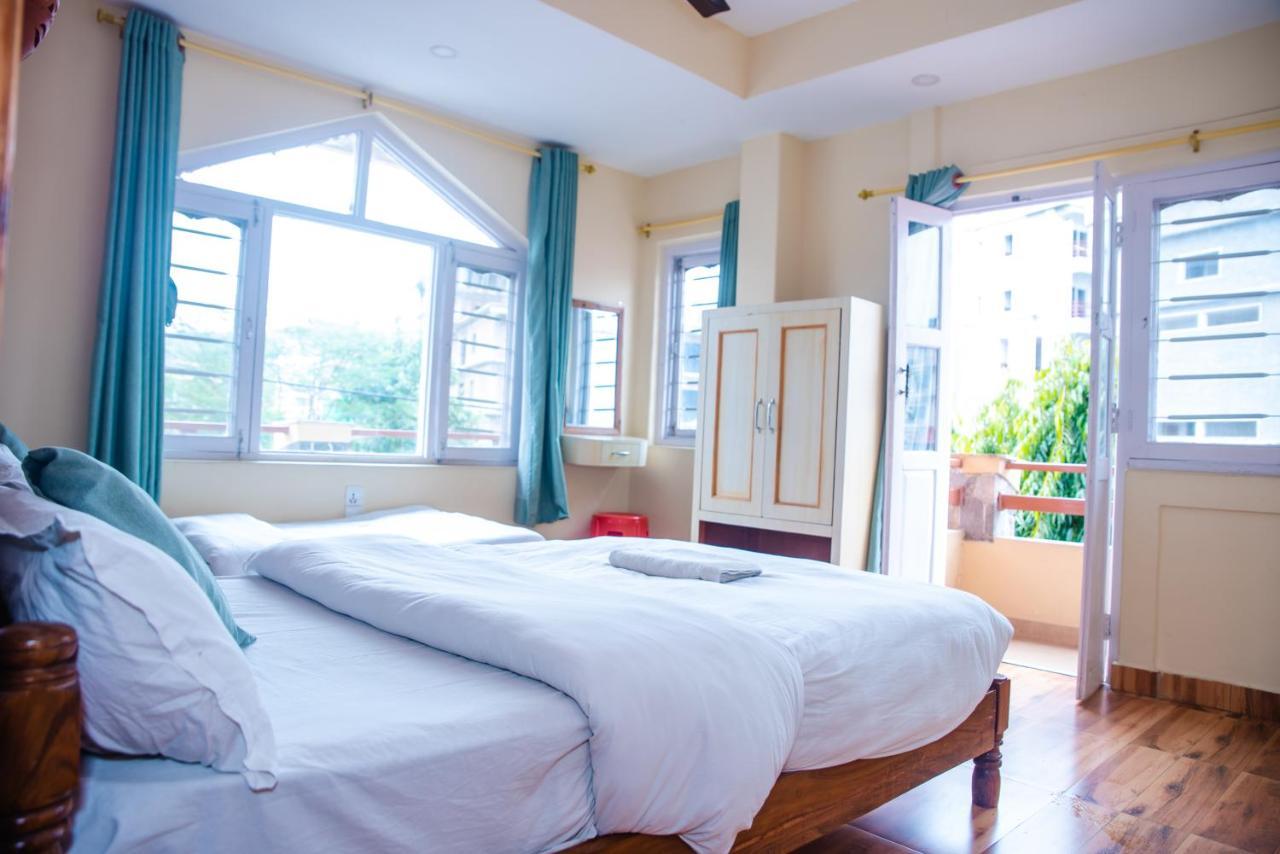 Hotel Olympus Pokhara Eksteriør bilde