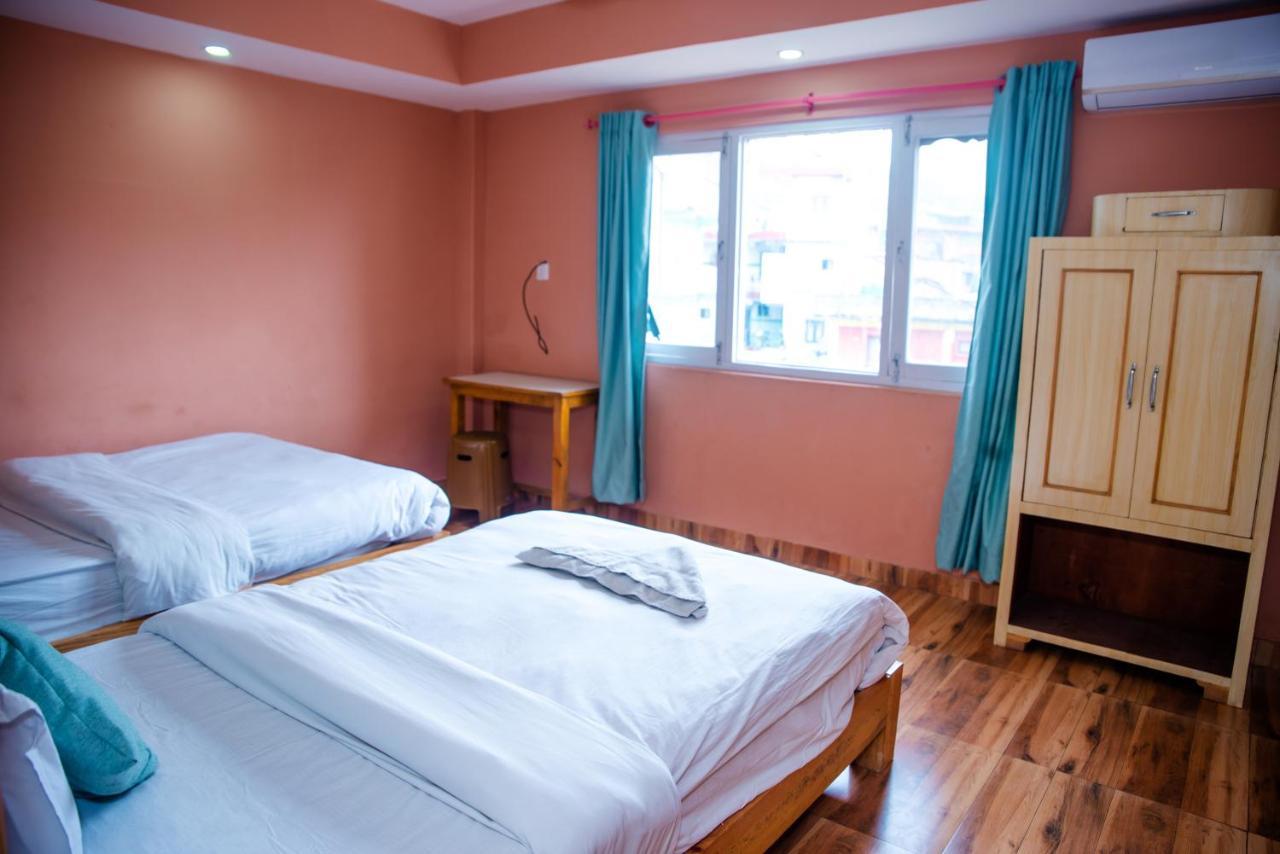 Hotel Olympus Pokhara Eksteriør bilde